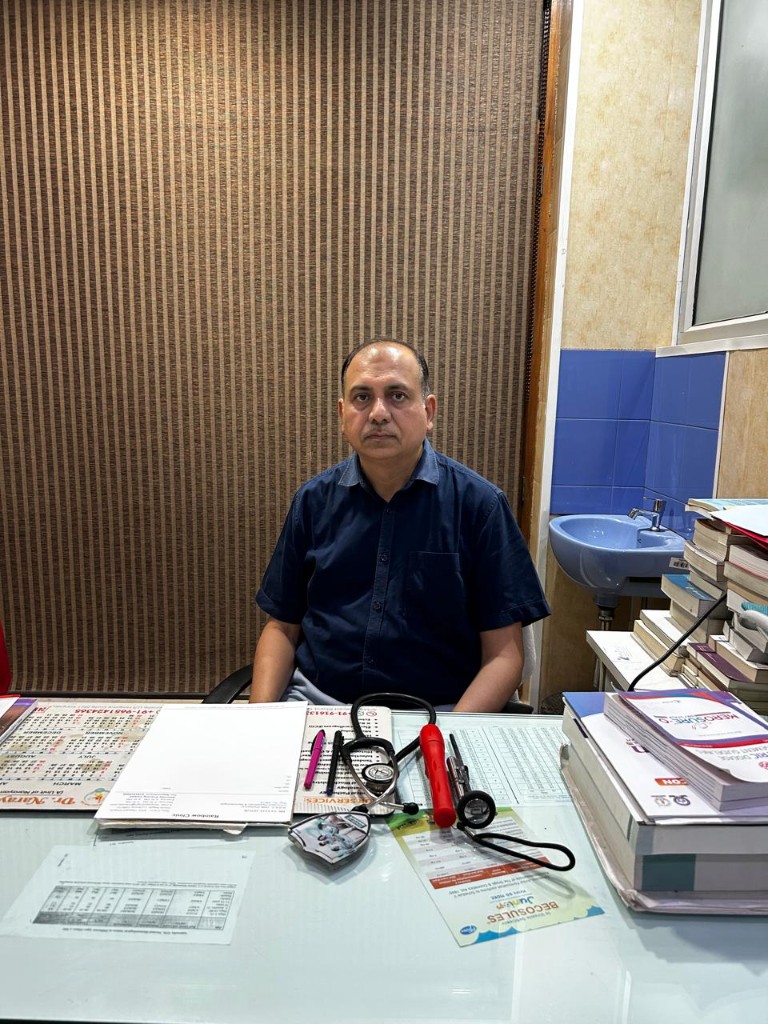 Portrait of Dr. Sanjay Singh, Consultant Pediatrician